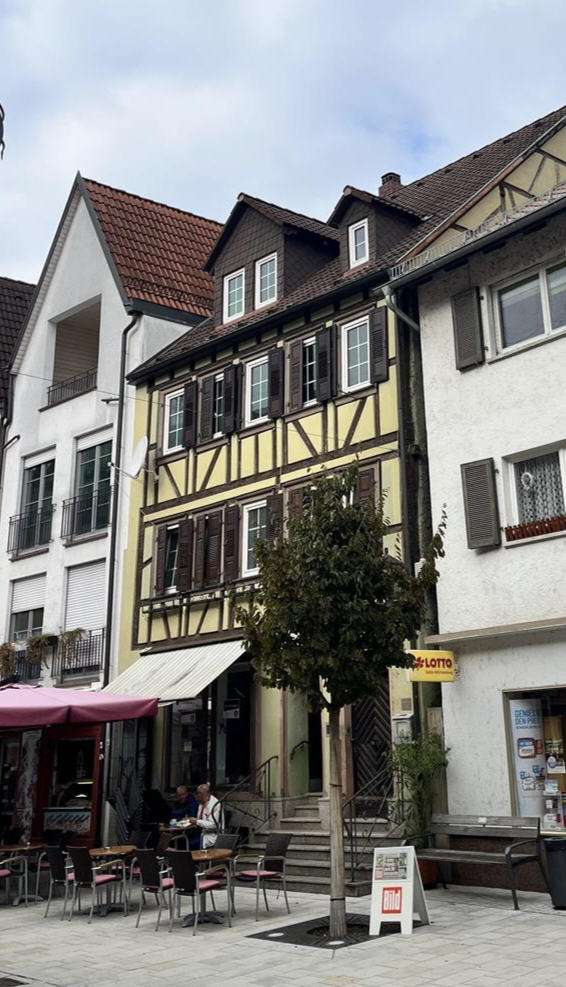 Thumbnail-Haus zum Kaufen in Tauberbischofsheim 192.500,00 € 300 m²
