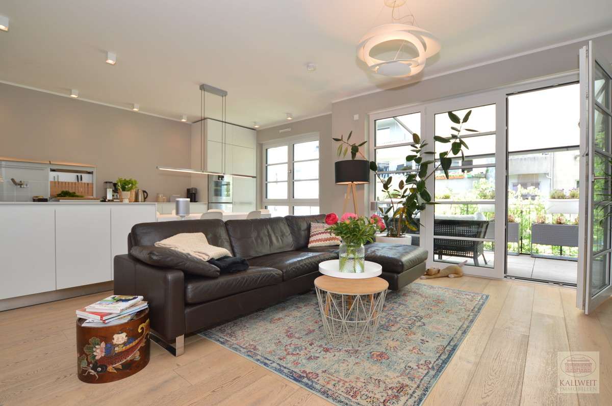 Thumbnail-Wohnung zum Mieten in Düsseldorf Düsseltal 2.500,00 € 107 m²