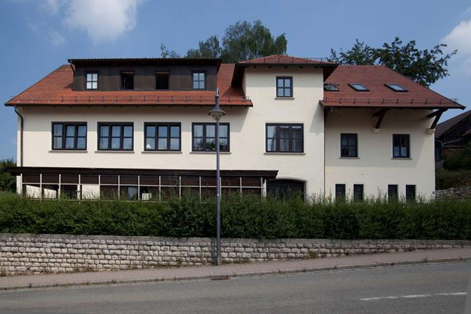 Thumbnail-Haus zum Kaufen in Rottenburg an der Laaber 1.290.000,00 € 510 m²