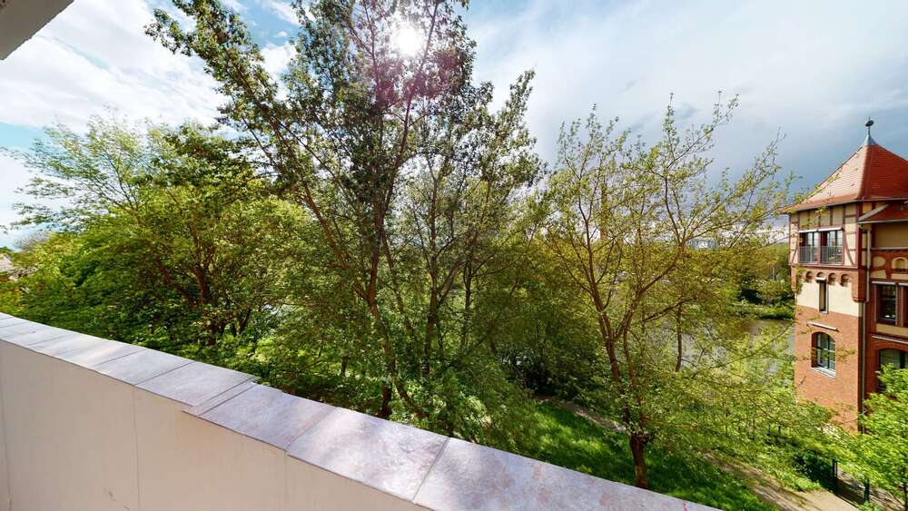 Thumbnail-Wohnung zum Mieten in Halle 445,00 € 52.27 m²