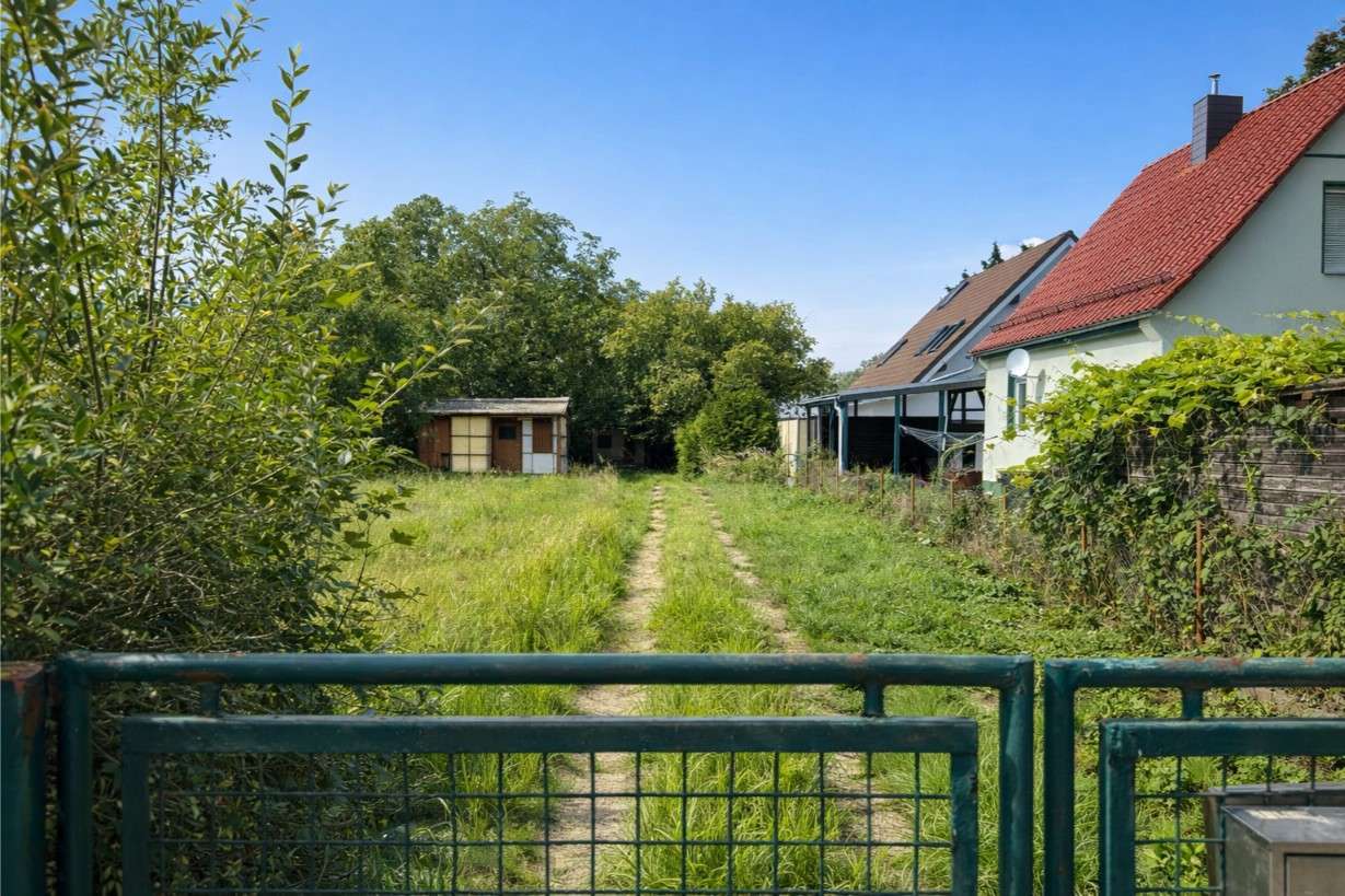 Thumbnail-Grundstück zu verkaufen in Berlin 165.000,00 € 452 m²