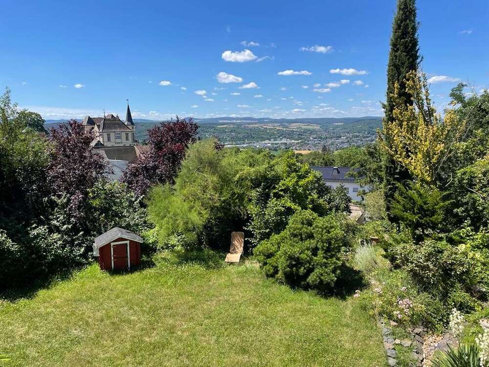 Thumbnail-Haus zum Kaufen in Dattenberg 699.000,00 € 180 m²