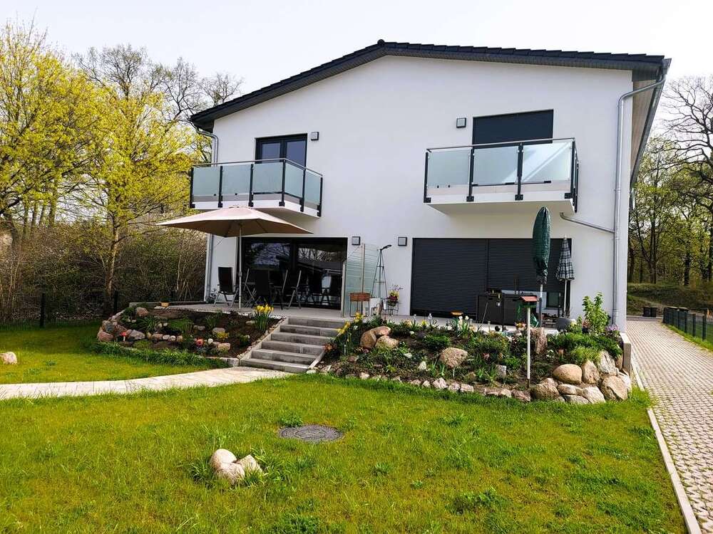 Thumbnail-Wohnung zum Mieten in FürstenbergHavel Bredereiche 750,00 € 75 m²