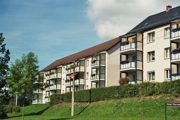 Thumbnail-Wohnung zum Mieten in Markneukirchen 325,00 € 59.85 m²