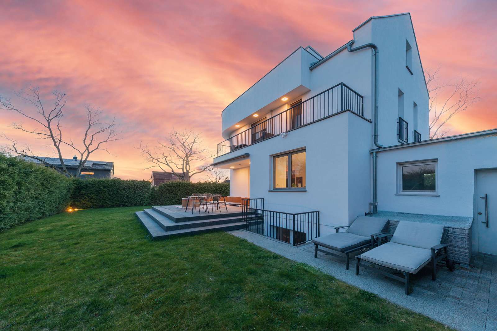 Thumbnail-Haus zum Kaufen in Berlin 2.200.000,00 € 275 m²