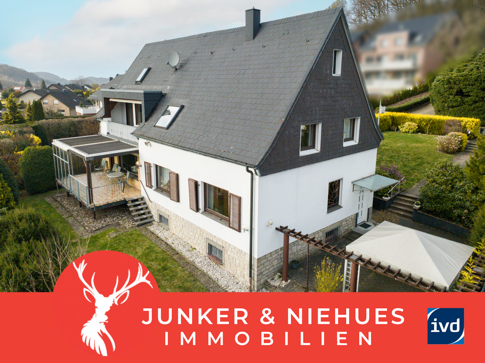Thumbnail-Haus zum Kaufen in Oerlinghausen 350.000,00 € 192 m²