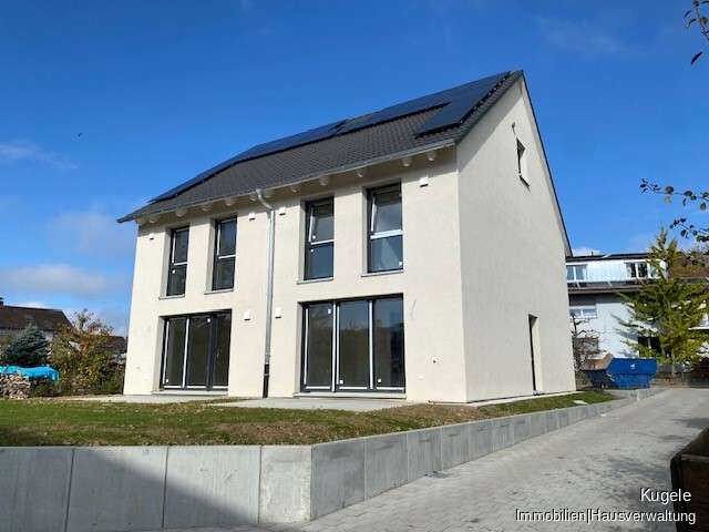 Thumbnail-Haus zum Mieten in Königsbach-Stein 1.810,00 € 124.57 m²