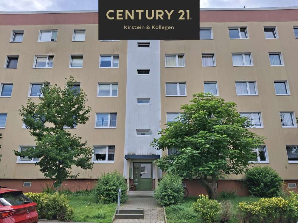 Thumbnail-Wohnung zum Kaufen in Gera 99.000,00 € 98.47 m²