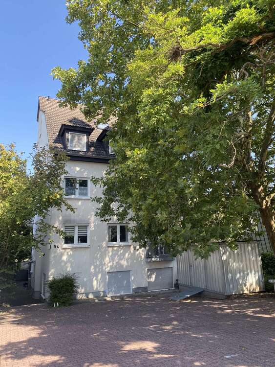 Thumbnail-Haus zum Kaufen in Frankfurt 790.000,00 € 389 m²