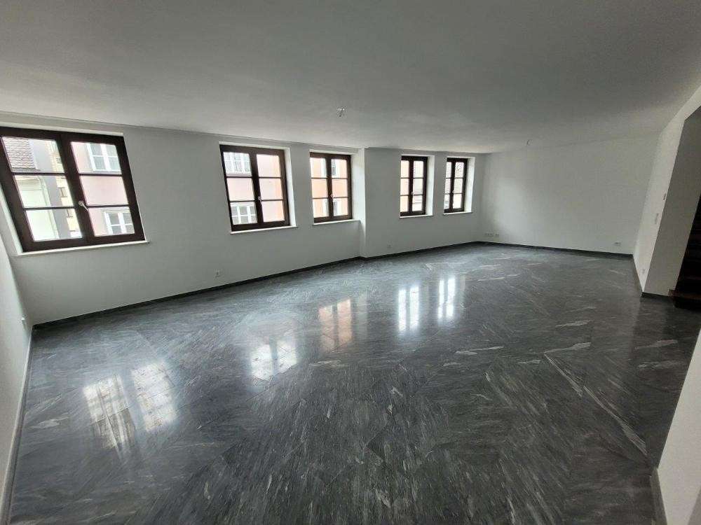 Thumbnail-Wohnung zum Mieten in Augsburg 1.750,00 € 152 m²