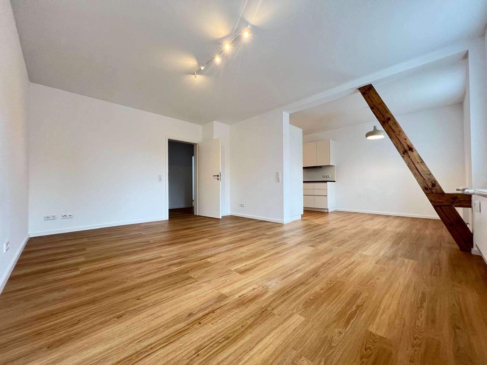 Thumbnail-Wohnung zum Mieten in Kaiserslautern 1.250,00 € 85 m²