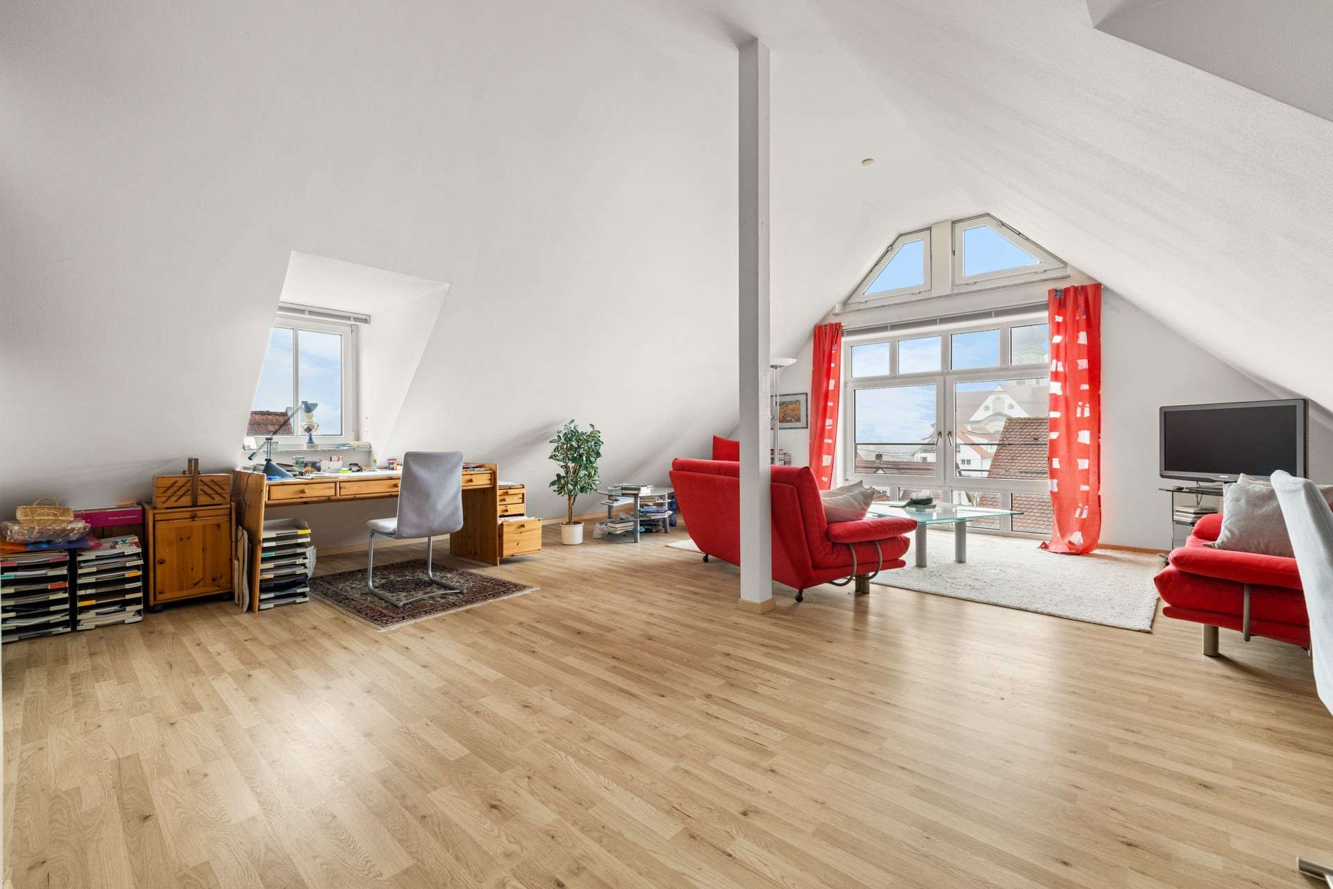 Thumbnail-Wohnung zum Kaufen in Ehingen 299.000,00 € 96 m²