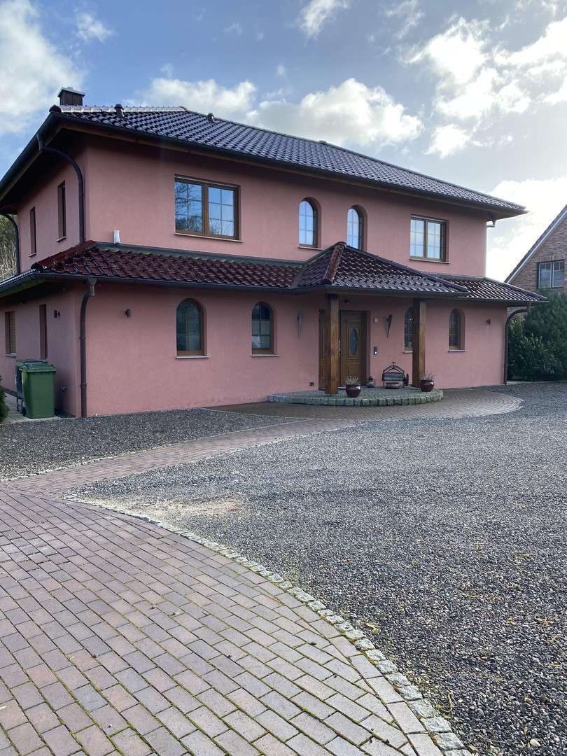 Thumbnail-Haus zum Kaufen in Tasdorf 760.000,00 € 224 m²