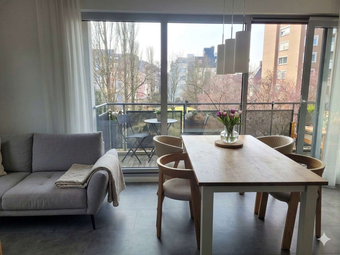 Thumbnail-Wohnung zum Kaufen in Frankfurt 350.000,00 € 53 m²