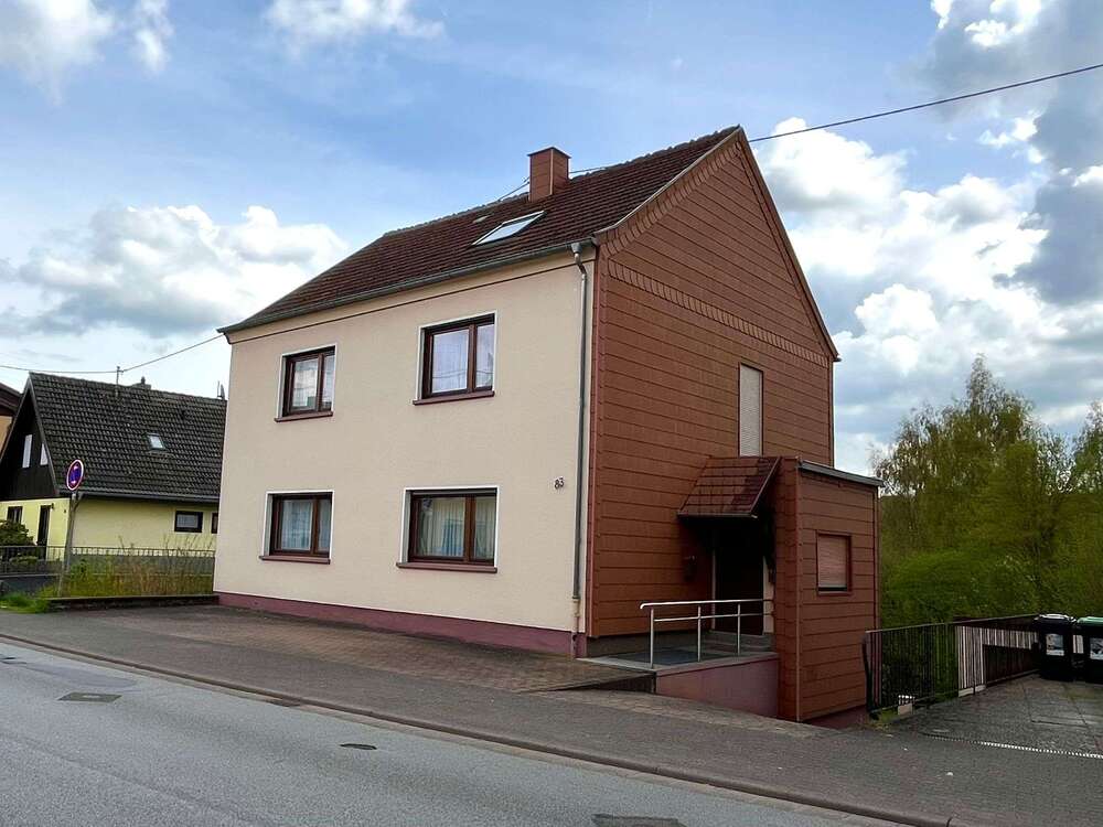 Thumbnail-Haus zum Kaufen in Neunkirchen 235.000,00 € 135 m²