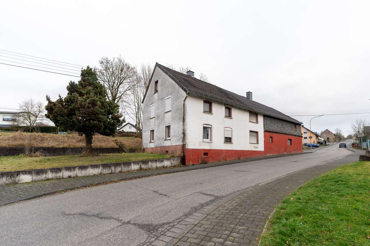 Thumbnail-Haus zum Kaufen in Deesen 119.000,00 € 150 m²