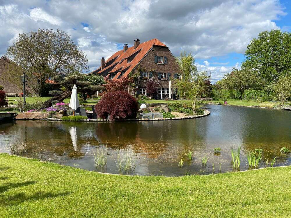 Thumbnail-Haus zum Kaufen in Tönisvorst 3.900.000,00 € 640 m²