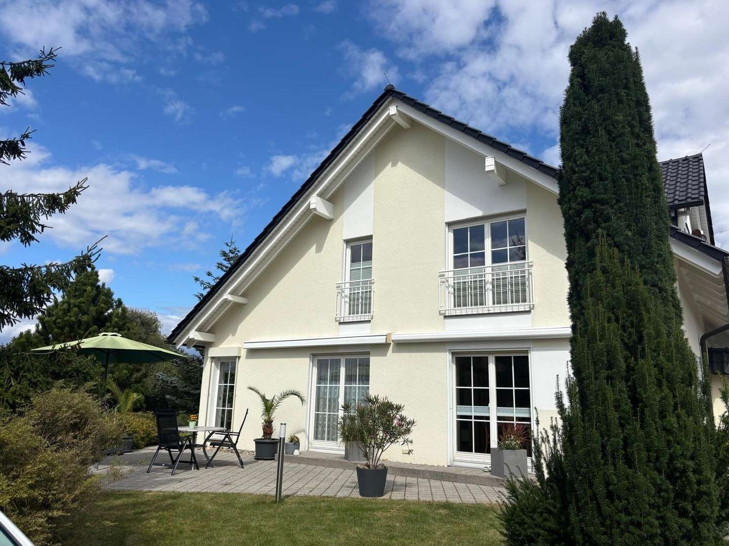Thumbnail-Haus zum Kaufen in Chemnitz 790.000,00 € 220 m²