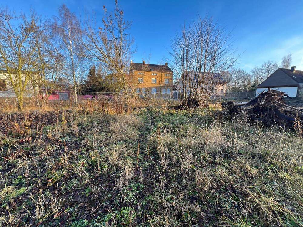 Thumbnail-Grundstück zu verkaufen in Landsberg- Spickendorf 110.000,00 € 1000 m²