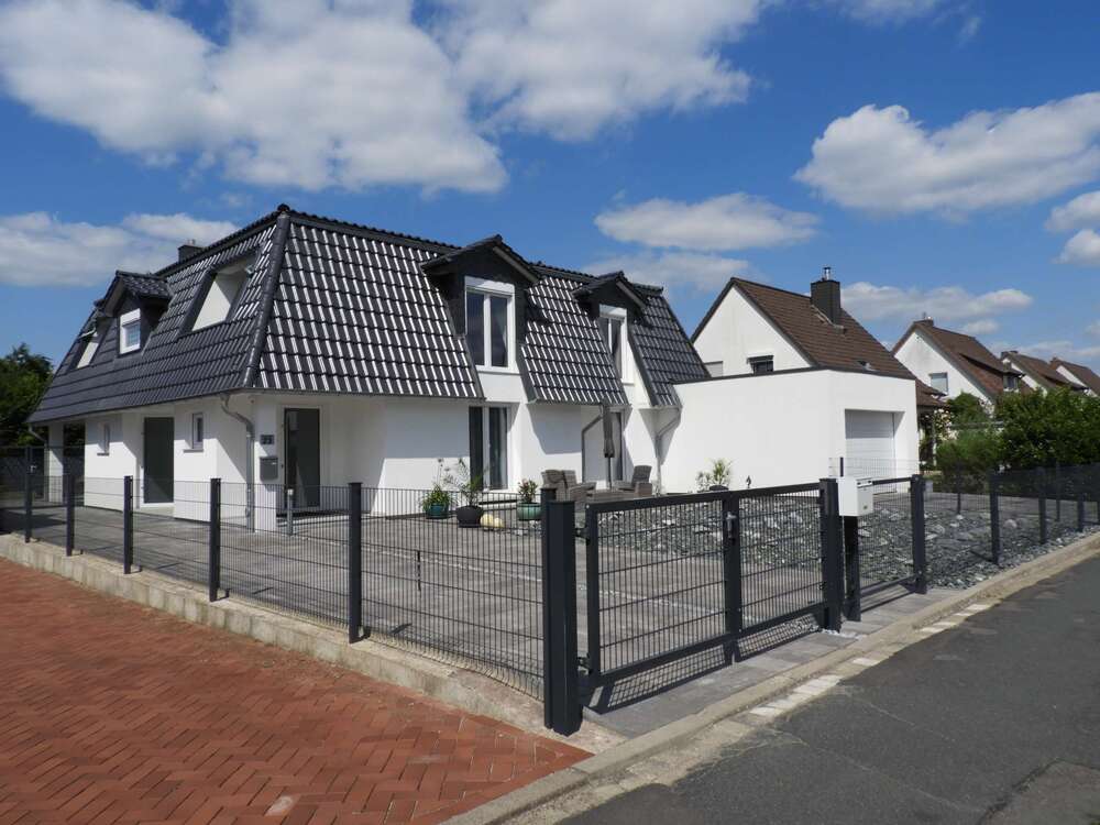 Thumbnail-Haus zum Kaufen in Hildesheim 1.190.000,00 € 280 m²