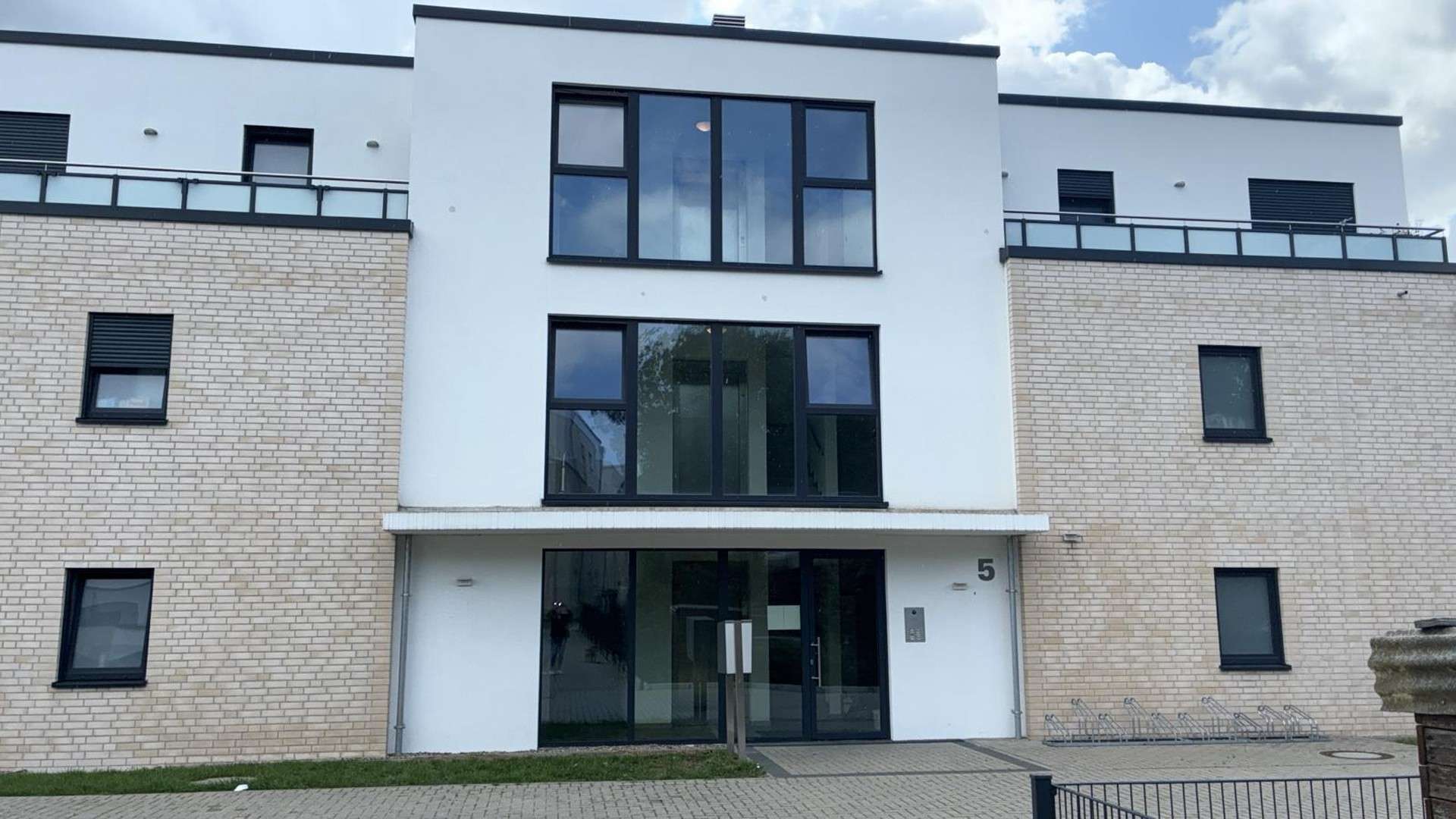 Thumbnail-Wohnung zum Kaufen in Peine 299.000,00 € 95 m²