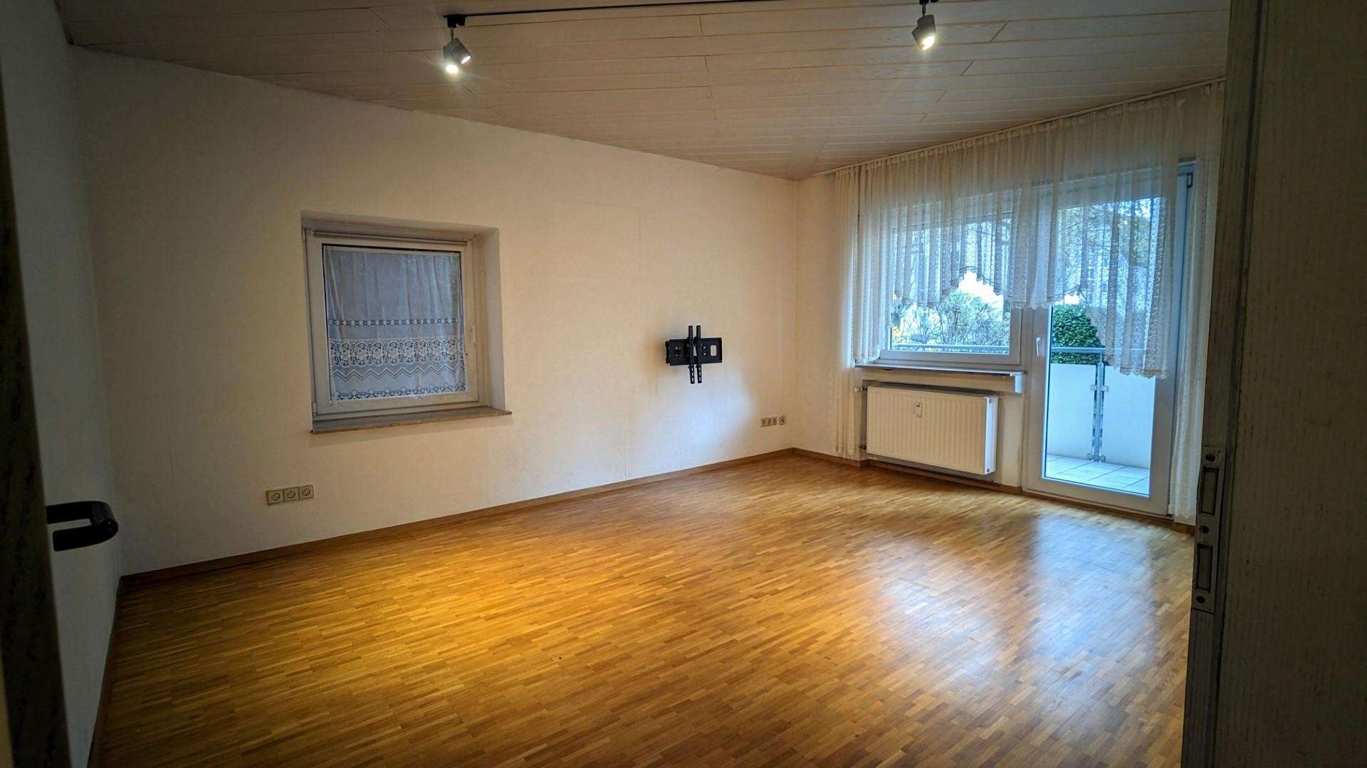 Thumbnail-Wohnung zum Kaufen in Kornwestheim 185.000,00 € 63 m²