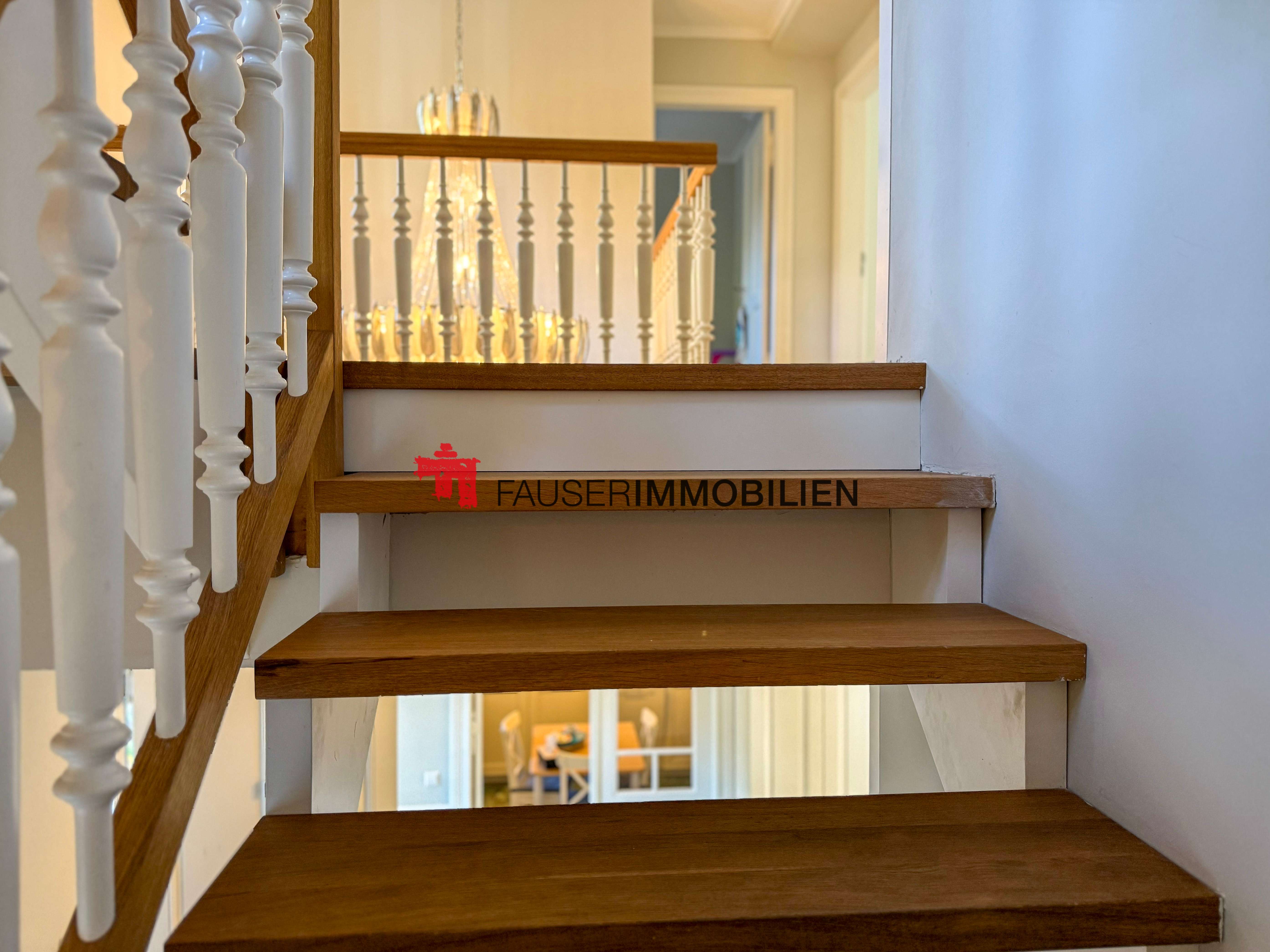 Thumbnail-Haus zum Kaufen in Berlin-Dahlem 3.900.000,00 € 327 m²