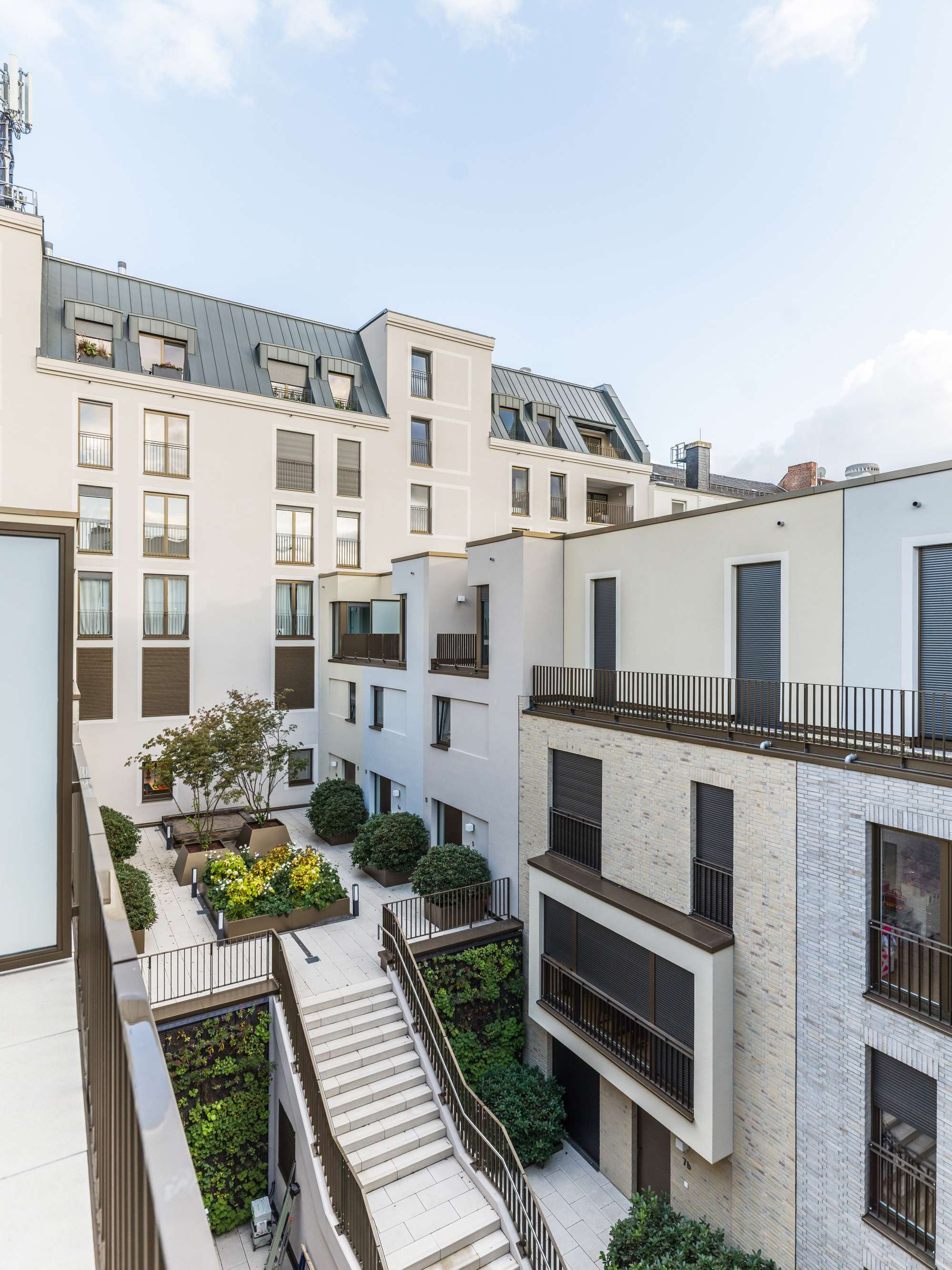 Thumbnail-Wohnung zum Mieten in Wiesbaden 2.400,00 € 118.86 m²