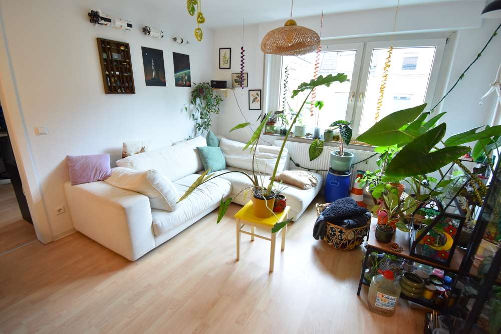 Thumbnail-Wohnung zum Kaufen in Stuttgart Bad Cannstatt 295.000,00 € 75.7 m²