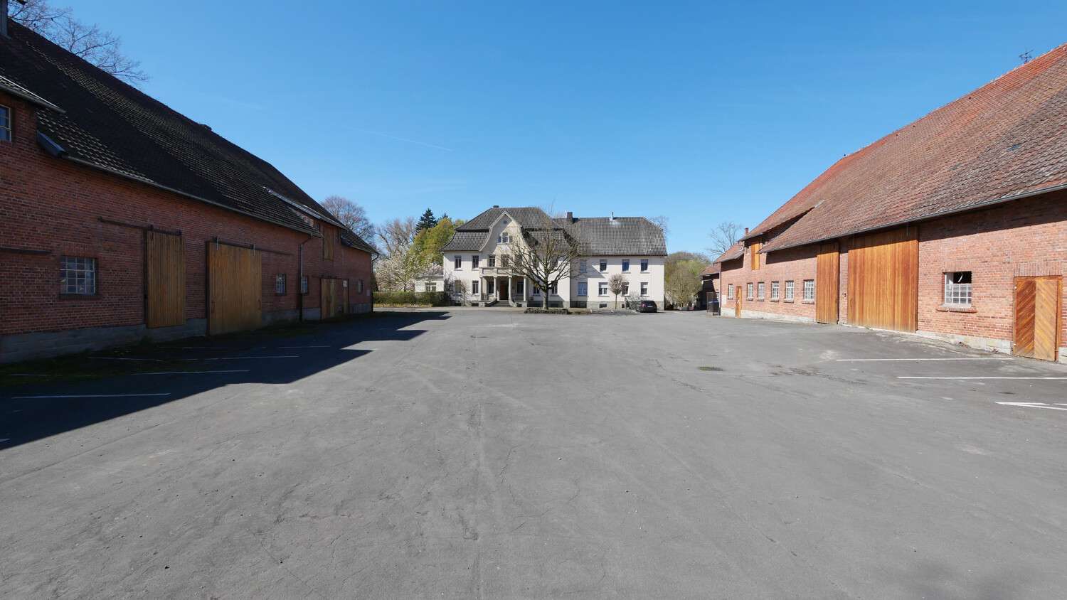 Thumbnail-Haus zum Kaufen in Erwitte Böckum 1.900.000,00 € 400 m²