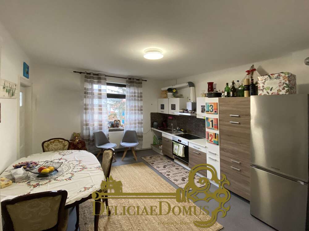 Thumbnail-Wohnung zum Kaufen in Wiesbaden 340.000,00 € 136 m²