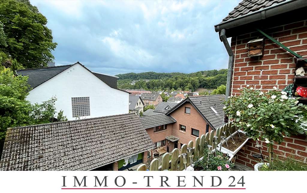 Thumbnail-Wohnung zum Kaufen in Rösrath 229.000,00 € 107 m²