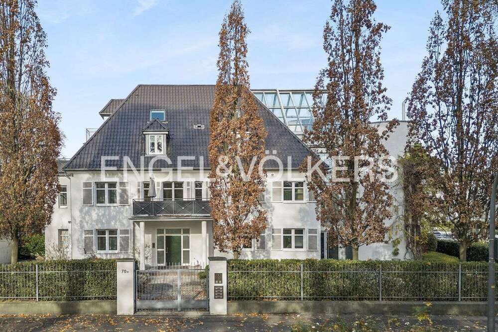 Thumbnail-Wohnung zum Kaufen in Köln - Lindenthal 2.850.000,00 € 331 m²