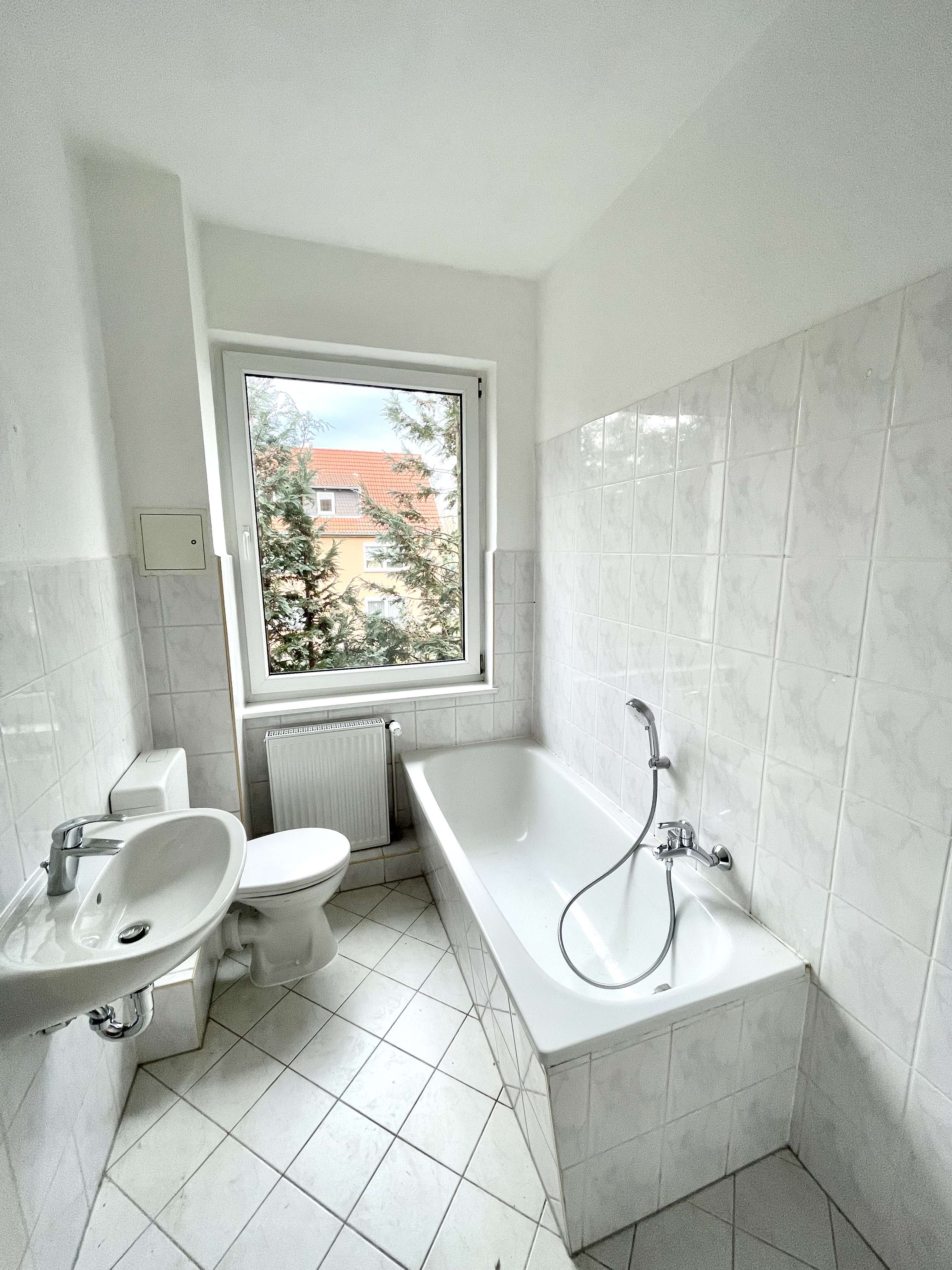 Thumbnail-Wohnung zum Mieten in Wolfen 338,80 € 48.4 m²