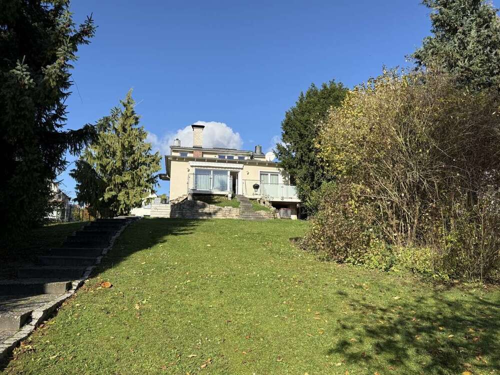 Thumbnail-Haus zum Kaufen in Nidderau-Windecken 699.000,00 € 211 m²