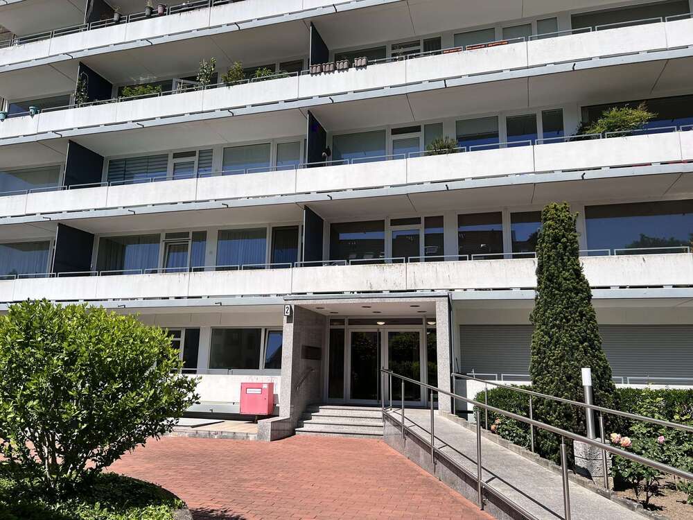 Thumbnail-Wohnung zum Kaufen in Bergisch Gladbach 220.000,00 € 71 m²