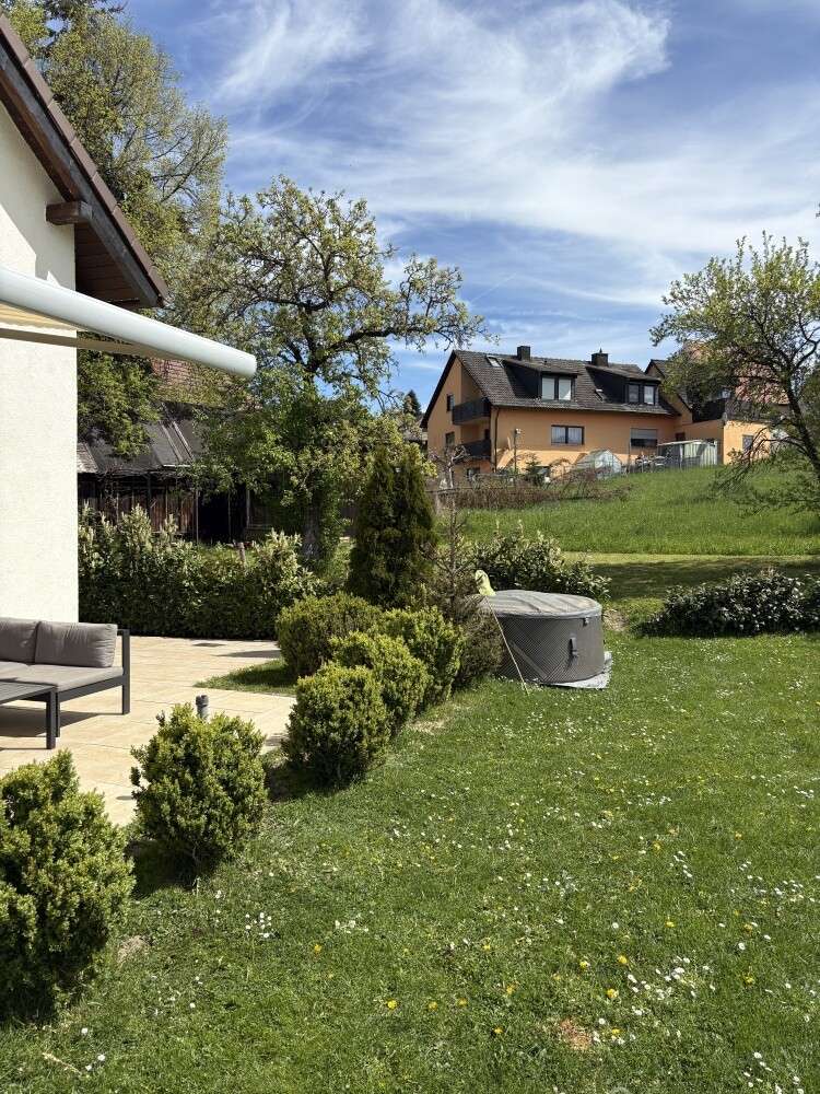 Thumbnail-Haus zum Kaufen in Höchstadt a.d.Aisch 345.500,00 € 92 m²