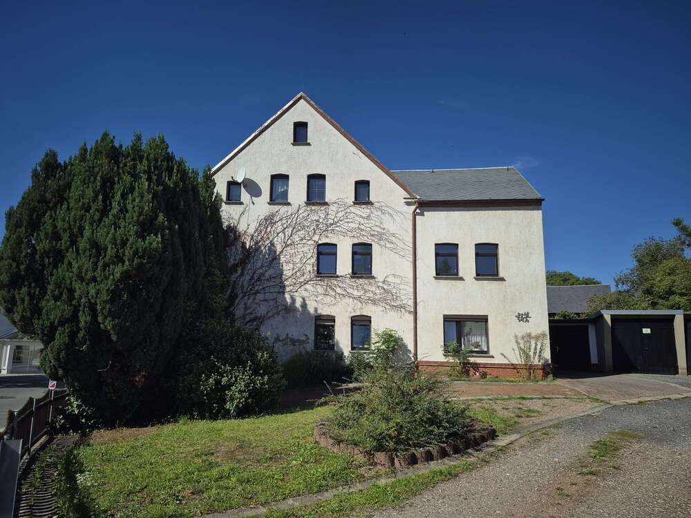 Thumbnail-Haus zum Kaufen in Hohndorf 75.000,00 € 290 m²