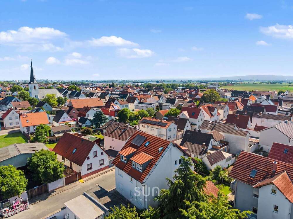 Thumbnail-Haus zum Kaufen in Stockstadt am Rhein 959.000,00 € 360 m²