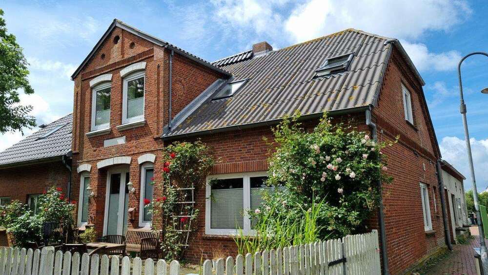 Thumbnail-Haus zum Kaufen in Pellworm 260.000,00 € 131 m²