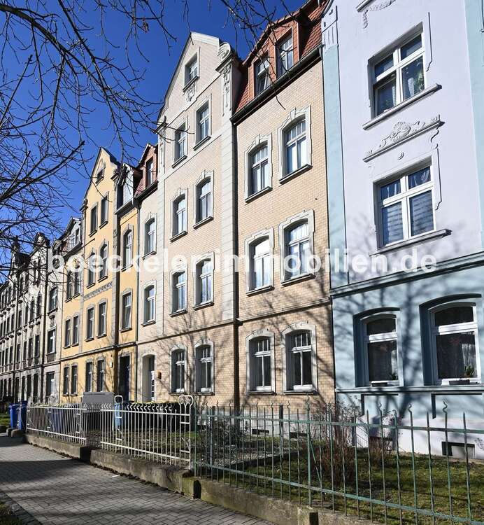 Thumbnail-Wohnung zum Kaufen in NaumburgSaale 110.000,00 € 75.84 m²