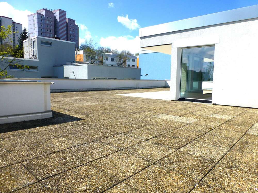 Thumbnail-Wohnung zum Kaufen in Frankfurt 560.000,00 € 160 m²
