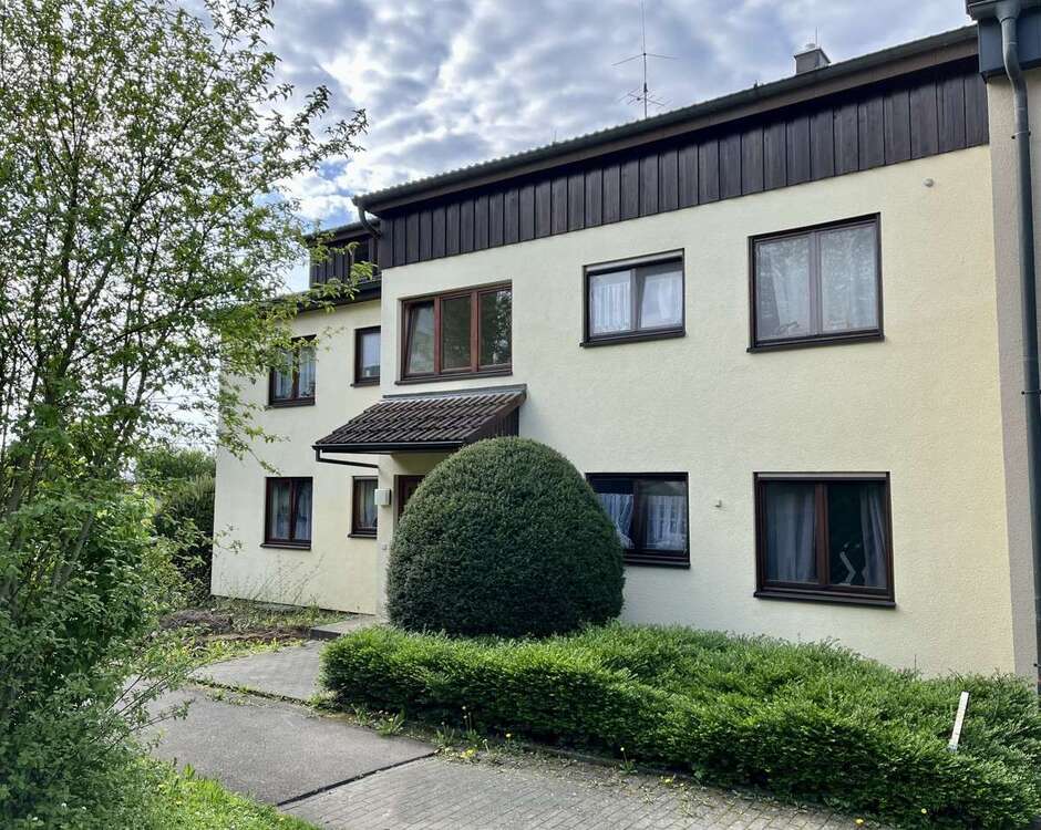 Thumbnail-Wohnung zum Kaufen in Künzelsau Garnberg 190.000,00 € 69 m²