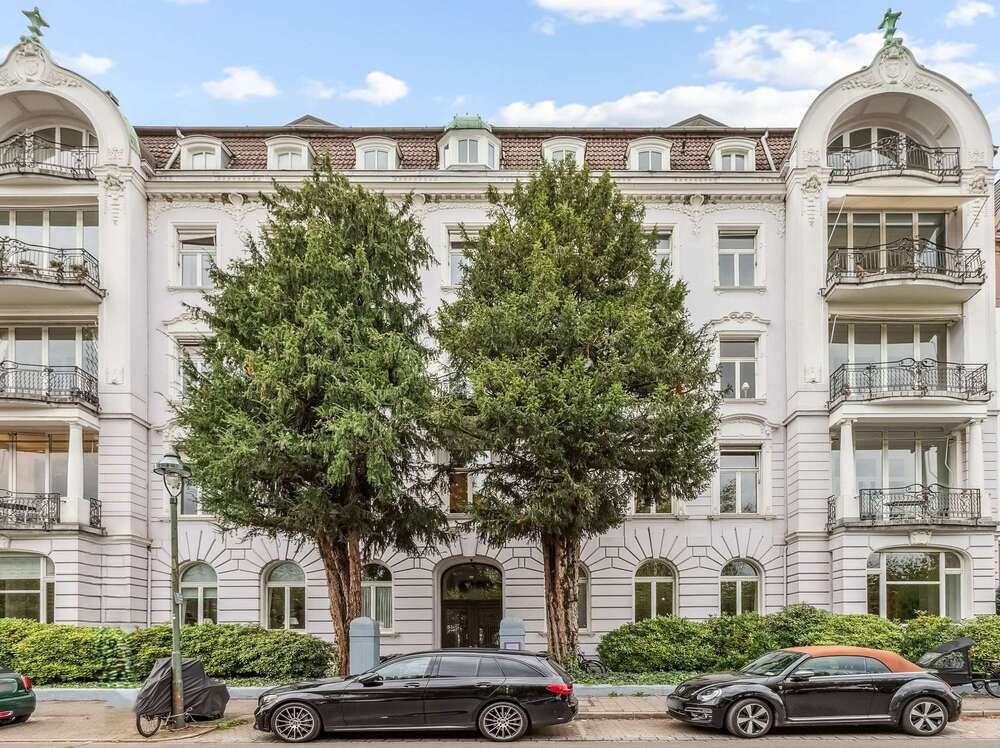 Thumbnail-Wohnung zum Mieten in Düsseldorf - Oberkassel 4.600,00 € 215 m²