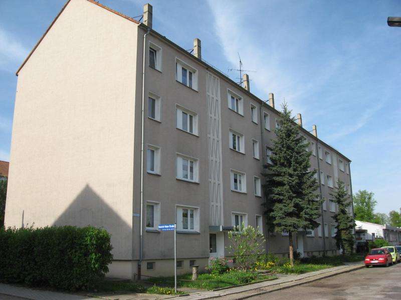 Thumbnail-Wohnung zum Mieten in Naumburg (Saale) 428,00 € 58 m²