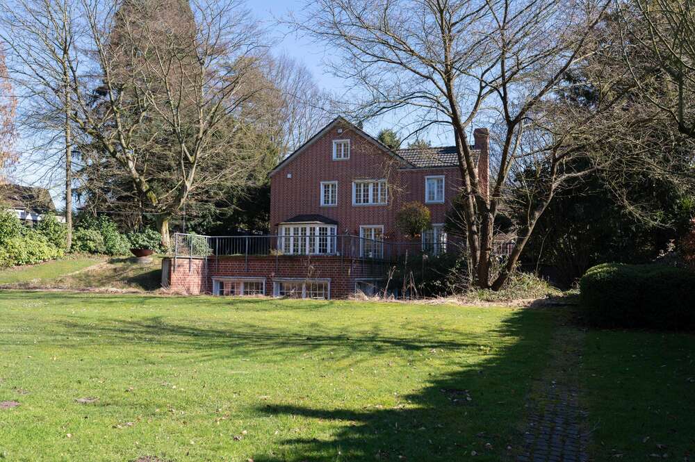 Thumbnail-Haus zum Kaufen in Düsseldorf-Ludenberg 3.485.000,00 € 420 m²