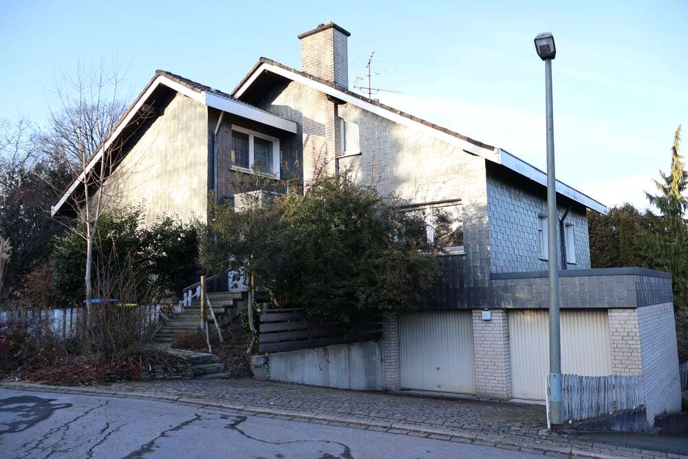 Thumbnail-Haus zum Kaufen in Velbert 595.000,00 € 250 m²
