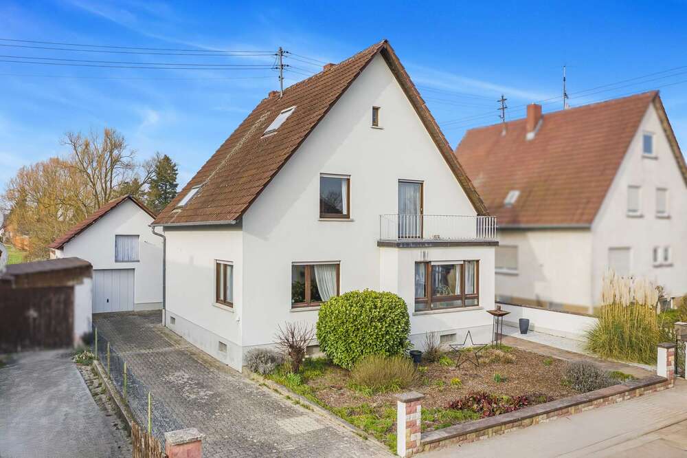 Thumbnail-Haus zum Kaufen in Lustadt 325.000,00 € 127 m²