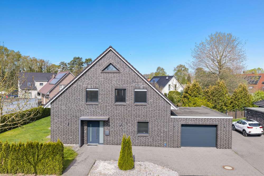 Thumbnail-Haus zum Kaufen in Neustadt am Rübenberge 535.000,00 € 160 m²