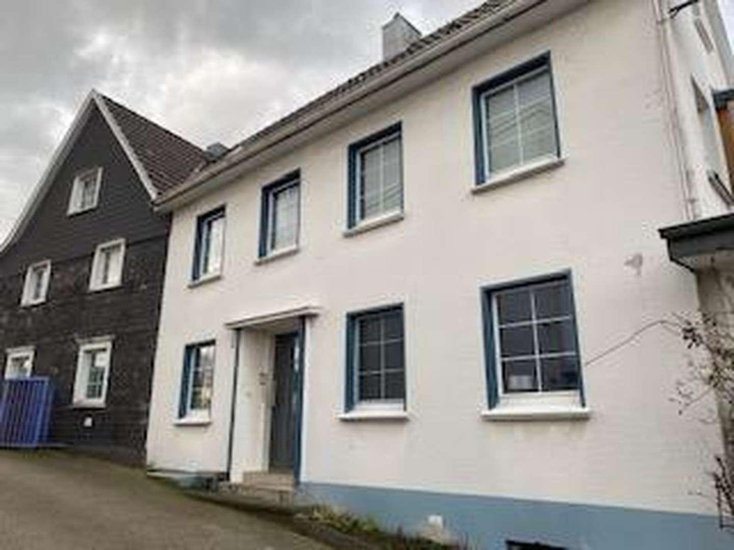 Thumbnail-Wohnung zum Mieten in Burscheid 320,00 € 26 m²